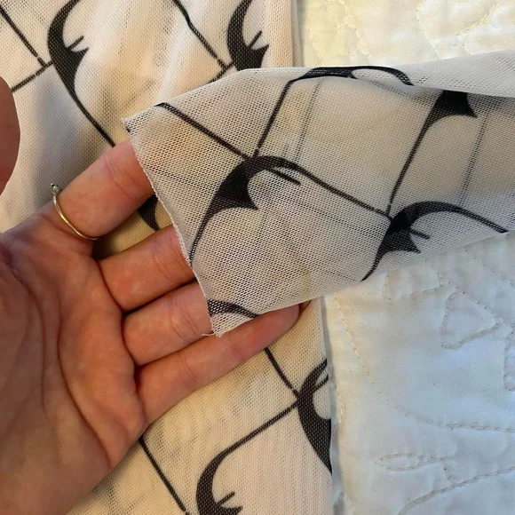 Baum Und Pferdgargen Mesh Turtleneck - PEAK SCANDI STYLE - Picture 7 of 8